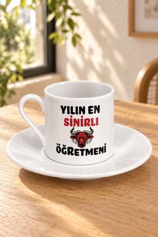 Yılın En Sinirli Öğretmeni Baskılı Tabaklı Türk Kahvesi Fincanı Beyaz