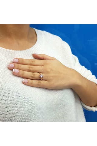 Lova Pırlantalı Oval Morganit Anturaj Yüzük - 1070166