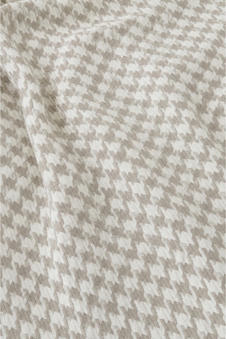 Çift Kişilik Pike Kazayağı Desenli Dekoratif Yatak Örtüsü 200x220 Cm Bej
