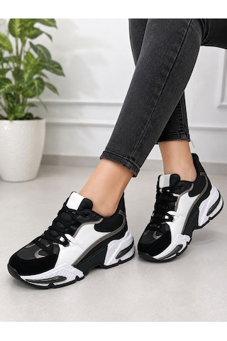 Papucumun Dünyası Kadın Retro Dinamik Tabanlı Street Style Spor Ayakkabı Siyah