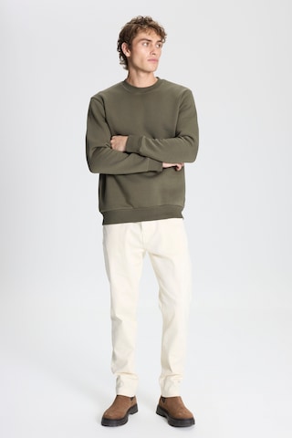 AC&Co / Altınyıldız Classics Erkek Hakı Standart Fit Normal Kesim İçi Polarlı Bisiklet Yaka Sweatshirt Haki