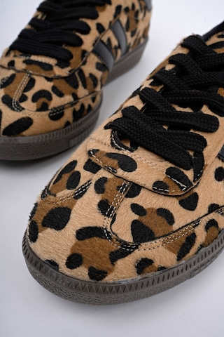 Muggo Leopard Garantili Kadın Ortopedik Günlük Bağcıklı Yürüyüş Leopar Desenli Sneaker Spor Ayakkabı Leopar Kahverengi
