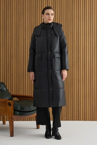 Aker Siyah Arka Beli Lastikli Mont Siyah Siyah
