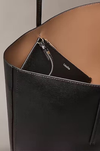 Calvin Klein Kadın Cüzdanlı Klasik Tote Omuz Çantası - Siyah Black/toasted Coconut