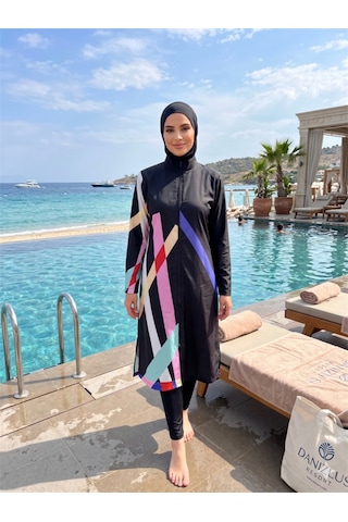Modenya Arias Closet Geometrik Desenli Siyah Tam Kapalı Spor Likralı Fermuarlı Tesettür Mayo Takımı Siyah