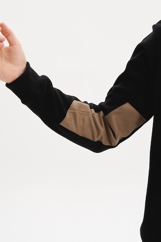 AR-MA Arma Erkek Pamuk Polyester Karışımlı Selanik Kumaş Yarım Fermuar Dik Yaka Sweatshirt Kazak K30404698002 Siyah