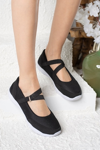 Nstil Kadın Babet Kolay Giyilebilir Hava Alabilen Hafif Rahat Taban Esnek Günlük Spor Ayakkabı 048 Siyah-beyaz