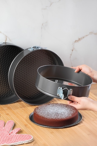 Porsima 912 3lü Yanmaz Yapışmaz Metal Kilitli Kelepçeli Yuvarlak Kek Kalıbı Seti Çok Renkli