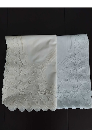 Seron  Dantel Görünümlü Pvc Masa Örtüsü