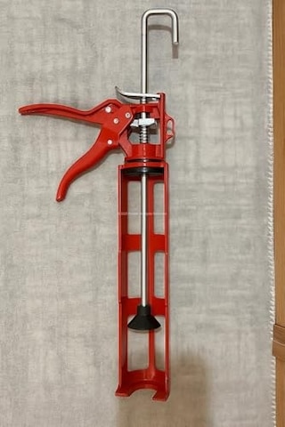 Silikon Tabancası Metal Arka Mil Döküm Mastik Sıkma Tabancası Dayanıklı Yapı Malzemeleri Için Uygun Ergonomik T