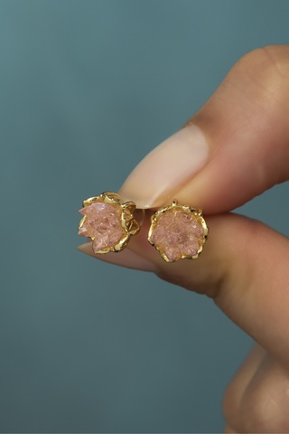 Pembe Zirkon Taşlı Lotus Çiçeği Kadın Küpe Altın