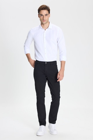 George Henry Pamuklu Slim Fit Dar Kesim 5 Cepli Esnek Chino Pantolon Siyah