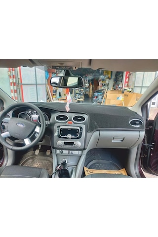 2005-2011 Modellerine Uygun Ford Focus 2 Torpido Koruma Halısı Siyah Kenar Renk Siyah
