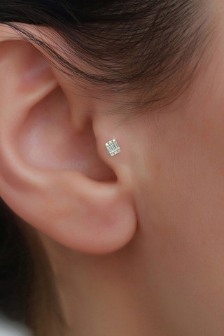 14 Ayar Altın Sıralı Baget Tragus Piercing Sarı