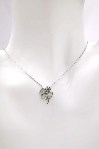 Omar Silver Kadın Kar Taneli Üç Yapraklı Yonca Model Zirkon Taşlı
