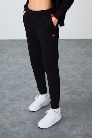 Tommy Life Siyah Kompakt Pamuklu Kalın Pürüzsüz Dokulu Kapüşonlu Oversize Fit Kadın Eşofman Takım - 95343 Siyah