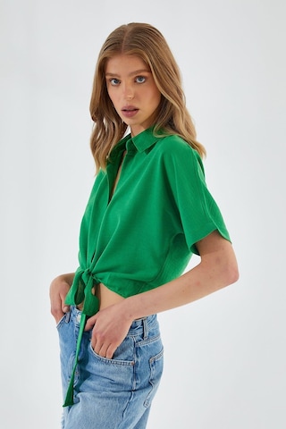 4230 Kadın Bağlamalı Yazlık Keten Gömlek Yeşil Yeşil