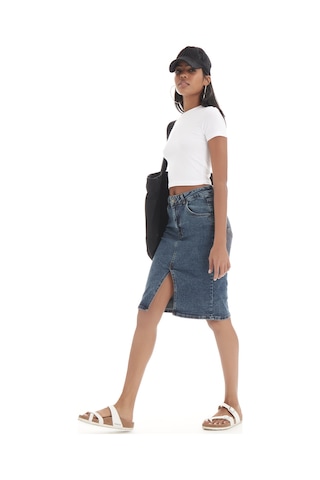 it's basic Kadın Tint Kot Rengi Erica Midi Boy Yüksek Bel Yırtmaçlı Jean Etek