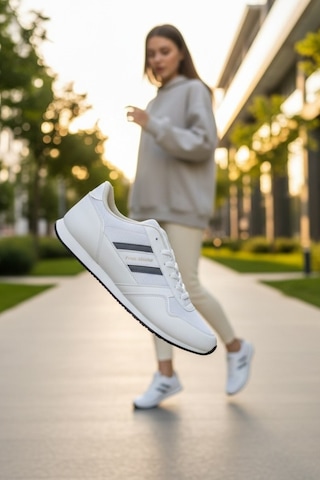 Enoch Erkek Günlük Spor Ayakkabı Fileli Sneaker Şerit Detaylı Klasik Yürüyüş Ve Koşu Modeli Beyaz