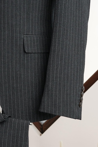 Akçaylar Slimfit Çizgili Mono Yaka Çift Yırtmaçlı Likralı Jogger Takım Elbise Antrasit