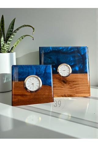 Classic Ceviz & Epoksi Masa Saati Gümüş Kaplama Quartz Mekanizma El Yapımı Tasarım 15x15 Cm / 20x20 Cm Çok Renkli