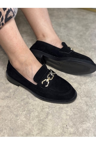 Günlük Kadın Loafer Makosen Klasik Alçak Topuklu Desenli Taban Zincirli Oval Burunlu Ayakkabı 150 Siyah - Süet