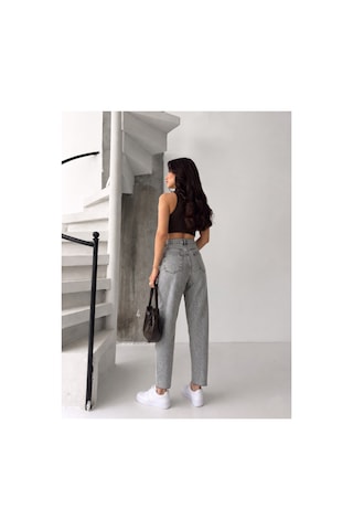 Kene Jeans Gri Kar Paça Kesik Taşlı Mom Denim Pantolon Gri Kar
