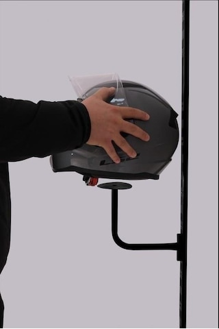 5 Adet Dikmeye Geçen Siyah Kask Tutucu