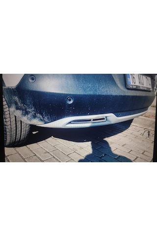 Opel Grandland X Egzoz Çıkışı Difüzör 2 Parça