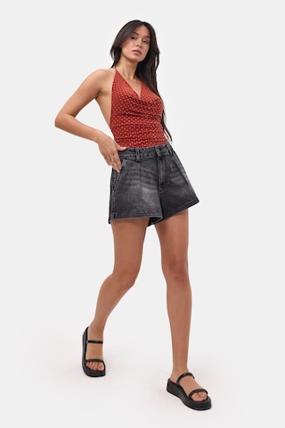 Itsbasic Kadın Koyu Füme 2s6-1 Mini Pileli Denim Şort Çok Renkli