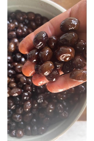 Dalgıçoğlu Siyah Zeytin Az Tuzlu Diri Orta Etli Mega 10 KG