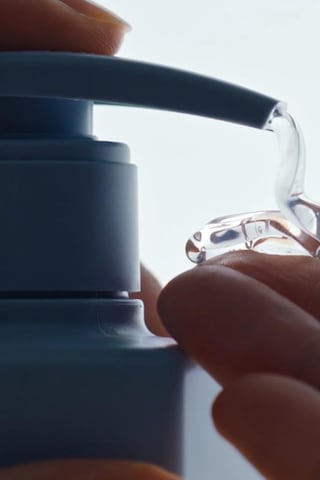 Nemlendirici Şampuan 300ml Kuru Ve Cansız Saçlar