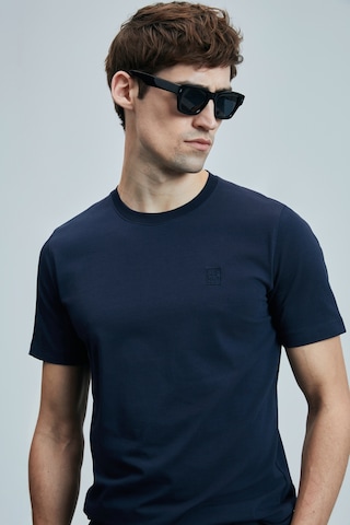 Lufian Pablo Modern Grafik T- Shirt Lacivert Lacivert 111020265100200 Lacivert