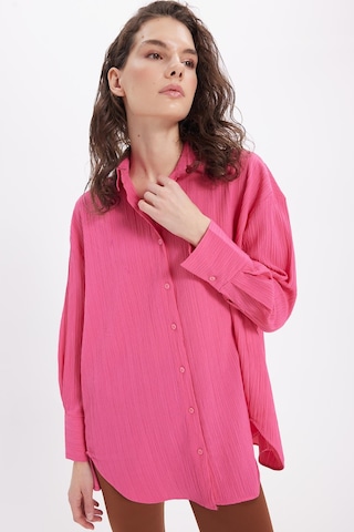 Tudors Kadın Oversize Geniş Kesim Bürümcük Pens Detaylı Uzun Kollu Dokulu Pembe Gömlek-38810 Pembe