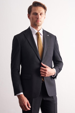 İmza Lacivert Kırlangıç Yaka Çizgili Desen Slim Fit 6 Drop Takım Elbise 1001255166 Lacivert