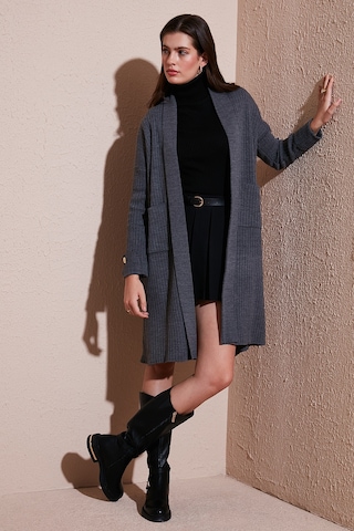 Lela % 100 Akrilik Triko Örme Uzun Bayan Hırka 4615212 Antrasit