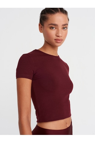 Dilvin 31906 Vücuda Oturan Kısa Kollu T-shirt-bordo Bordo