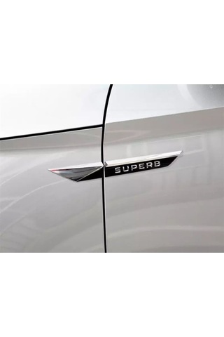 Superb 4'Lü Çamurluk Logosu / Yacı132 (546180107)