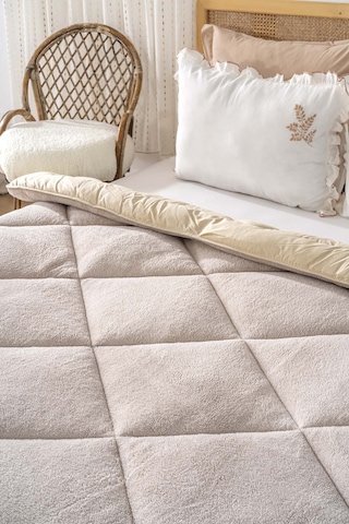 Rivaistanbul Bej Loura Tek Kişilik Çift Taraflı Lüx Wellsoft Yorgan 155x215 Cm Bej