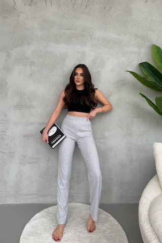 Kadın Gri Yüksek Bel Fitilli Bol Paça Günlük İnce Eşofman Altı Gri