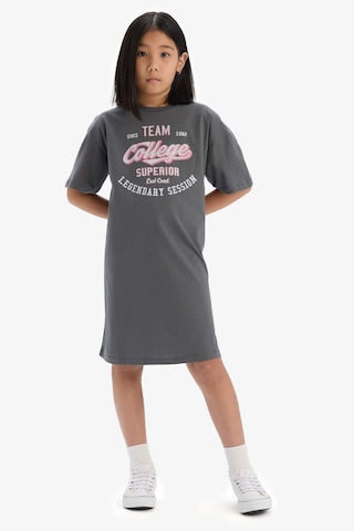 DeFacto Kız Çocuk Oversize Geniş Kalıp Bisiklet Yaka Baskılı Kısa Kollu Yazlık Elbise E5805A825HSGR164