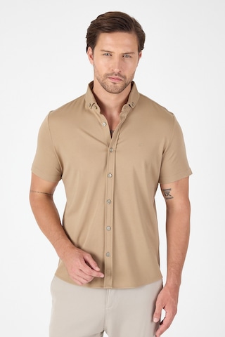 İmza Koyu Bej Kısa Kol Düğmeli Yaka Cepsiz Performans Ürün Slim Fit Gömlek 1004250256 Koyu Bej