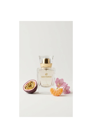 Rosa Flowers & Soft 50ml Kadın Parfüm Meyveli