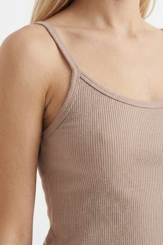 Cottonill Premium - Neat Collection Bej Rib Dokulu İnce Askılı Modal Viskon Şortlu Kadın Pijama Takımı