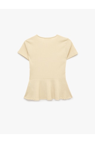 Koton Bürümcük Kumaş Slim Fit Kısa Kollu Bisiklet Yaka Volanlı Peplum Kesim Tişört Bej 6sak50383ek Ekru
