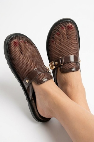 Fox Shoes Y250505115 Kahverengi File Detaylı Kadın Terlik