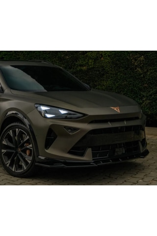 Cupra Formentor Mk1 Ön Tampon Lipi Parlak Siyah Cupra Formentor Mk1 Ön Tampon Lipi Parlak Siyah