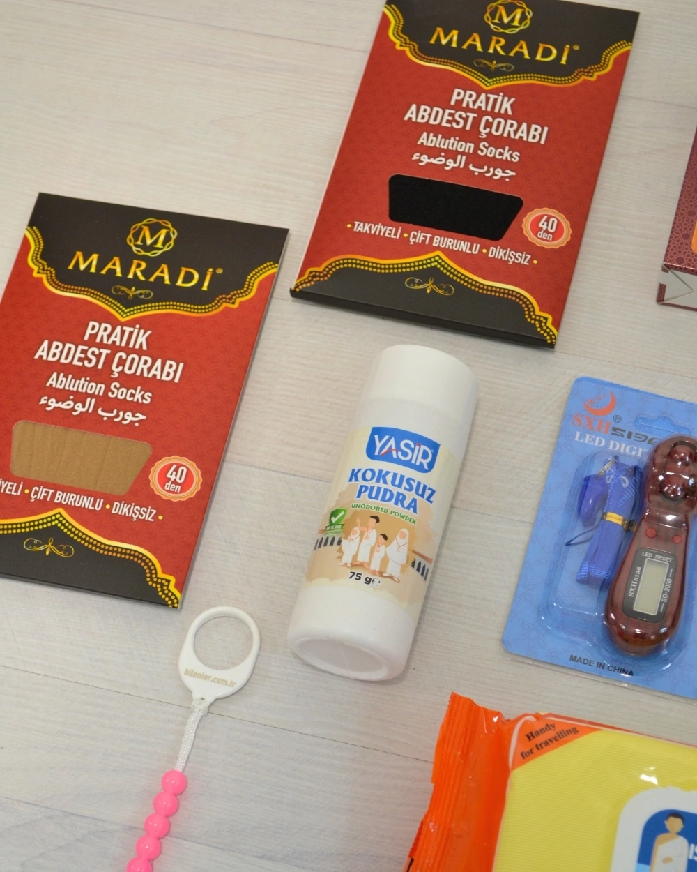 Kadın İhram Seti Abdest Çoraplı, Pudralı, Zikirmatikli, Full Umre Seti