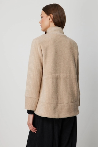 On Fashion Kadın Beli Bağcıklı Dik Yaka Vizon Mont 66721 Vizon