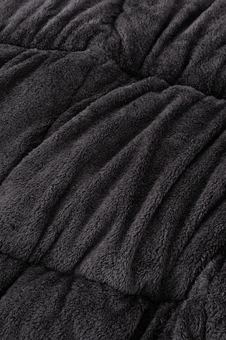 Battal Wellsoft Yorgan Çift Taraflı Yastık Kılıflı 215x235 Cm Siyah